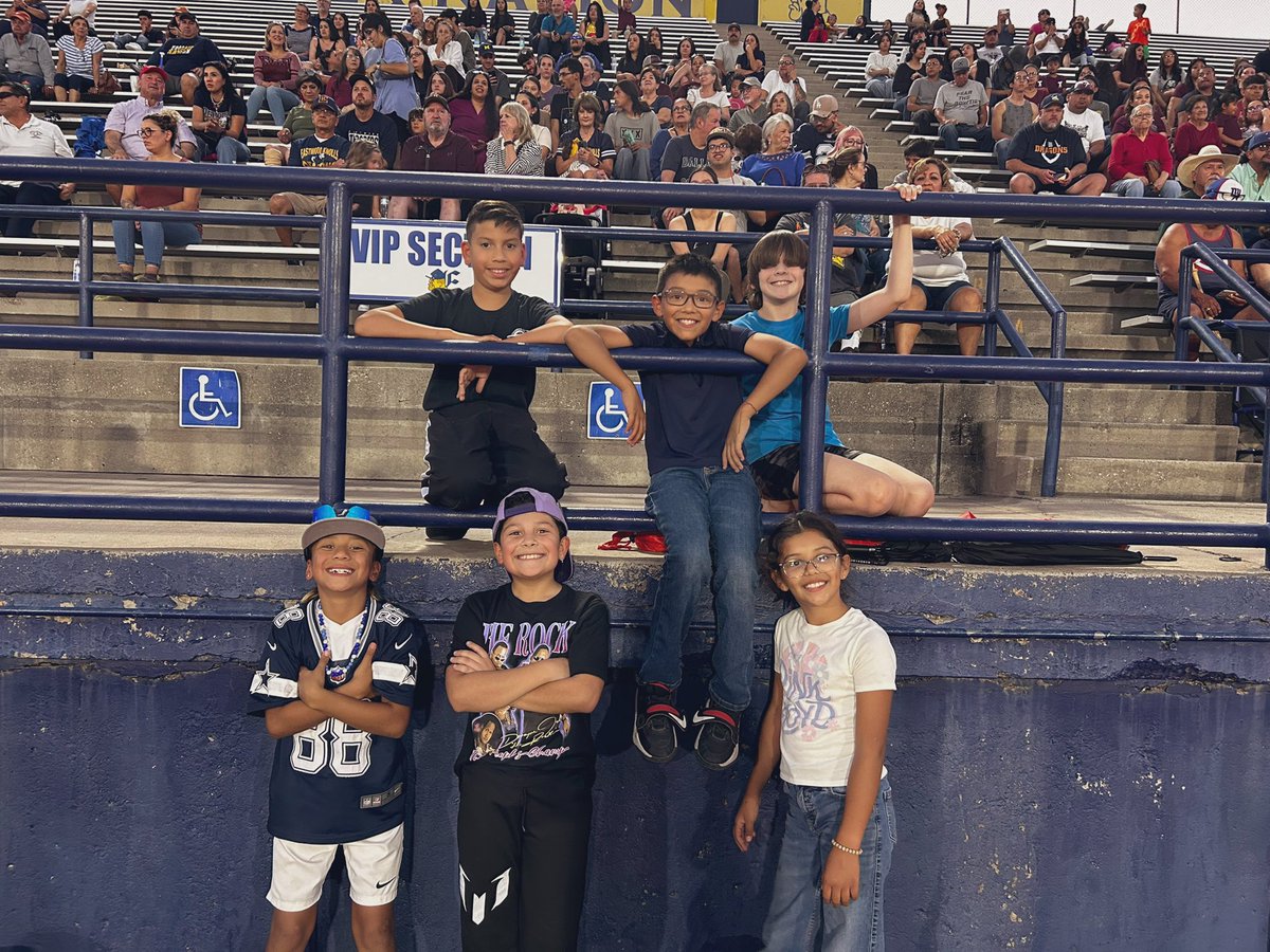 RealRobRobledo's tweet photo. See You Tomorrow at 7:35 AM for Morning Announcements Kiddos!

“E for Empathy 

  K for Kindness 

  I for Integrity 

  and;

  S for Safety. 

Have a Great Day Dragons and Remember to Carry the Standard!”

@EastwoodKnolls 💛💙📢 https://t.co/Z1bC8FgXV8