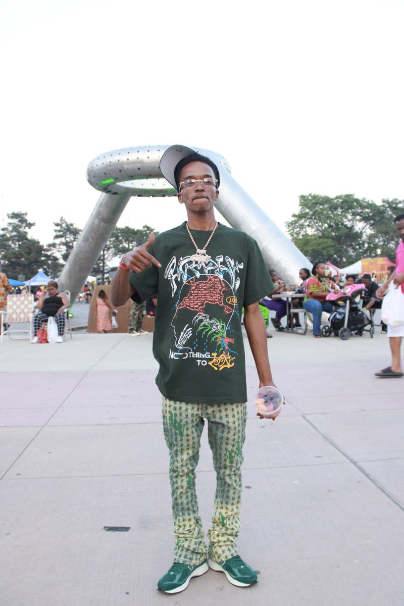 Decole__'s tweet image. 7mile raised me #48221