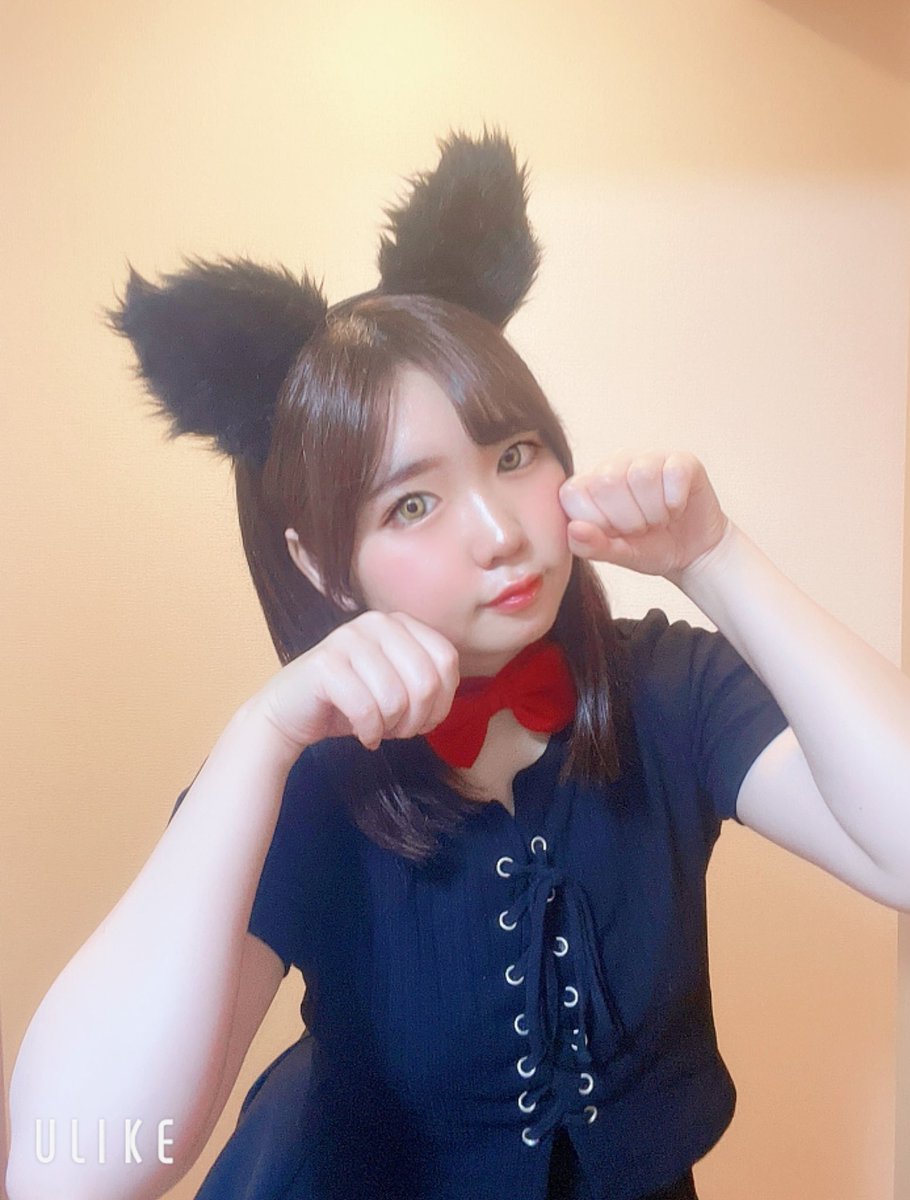 黒猫のコスプレした〜🐈‍⬛
まだハロウィンにしては早いけどね笑

 #ハロウィン  #ハロウィンコスプレ  #ハロウィン仮装  #コスプレ  #コスプレ女子  #コスプレイヤー  #宅コス  #自撮り  #自撮り界隈  #自撮り女子  #雰囲気嫌いじゃないって人いいね  #黒猫  #くろねこ  #猫  #ねこ