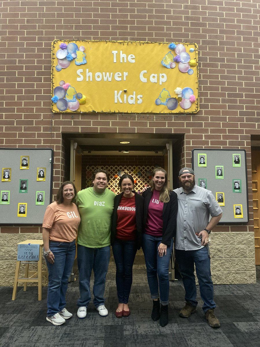 Laura_A_Gilbert's tweet photo. So happy to see SCK’s Jungle Jumble tonight with my fellow director emeritus @ITDeane ! A great night to celebrate student-artists’ talent and creativity during Homecoming Week! @PorterPlayers @LockportHS205 #TheatreIsLifeMadePerfect https://t.co/XvrFHbdzqb