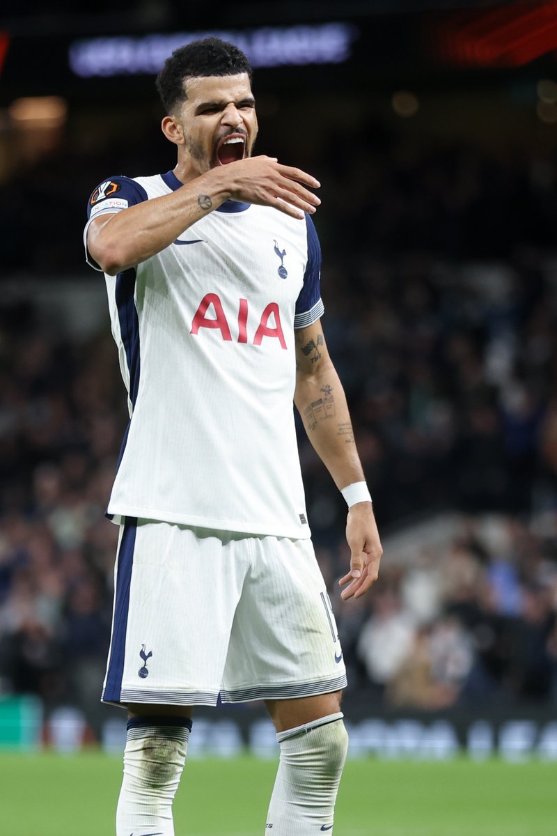 巨人化の兆しか…？ ゴールの直後にドミニク・ソランケが見せたゴール