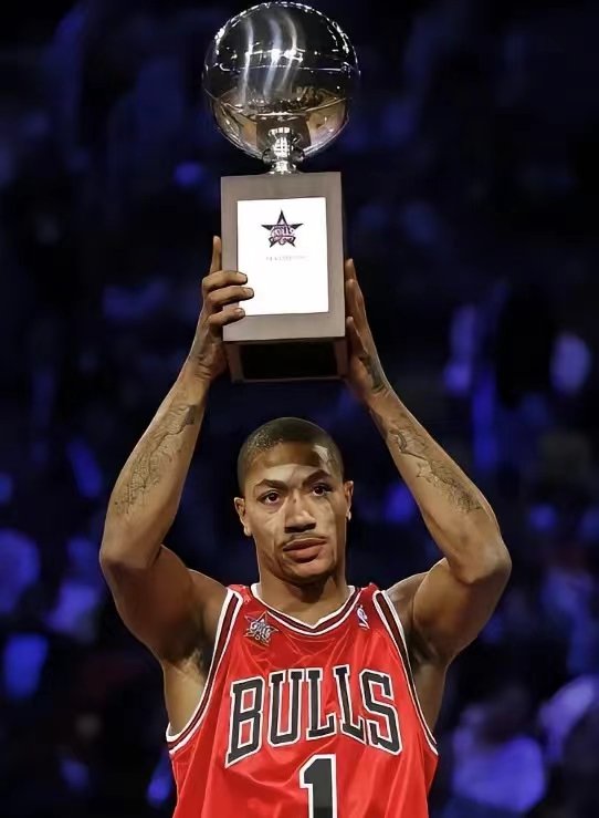 花有重开日，人无再少年。
Bye，风城玫瑰🌹