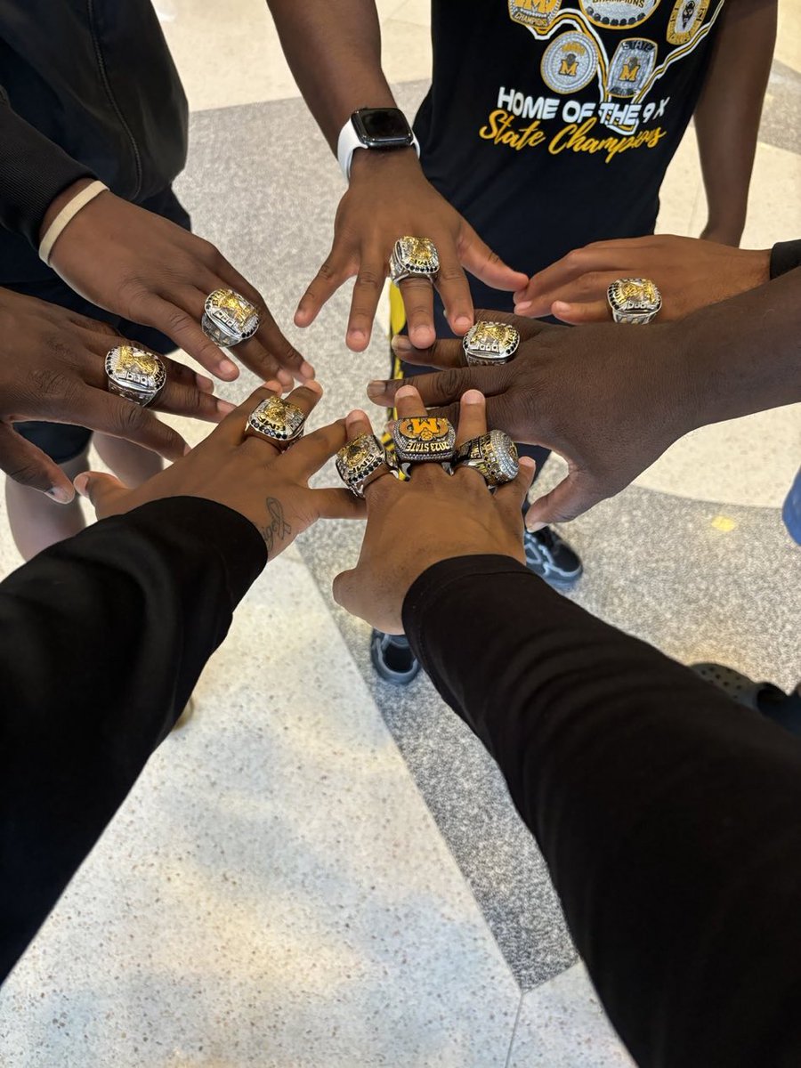 RING DAY AT BUFFALO RUN!                    〽️BLOCK !!!!!!!!