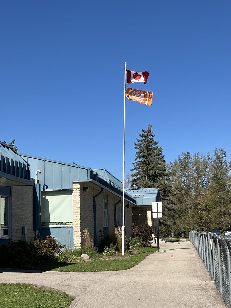 St. Andrews School tweet media