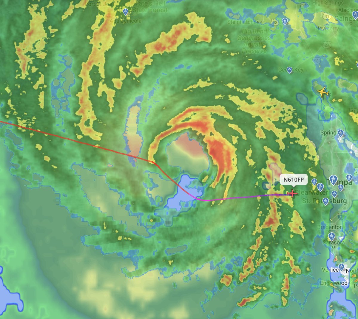 US_Stormwatch's tweet photo. Someone just flew through the eye of Category 4 Hurricane Helene in a private jet. https://t.co/cqwQHD3dZh