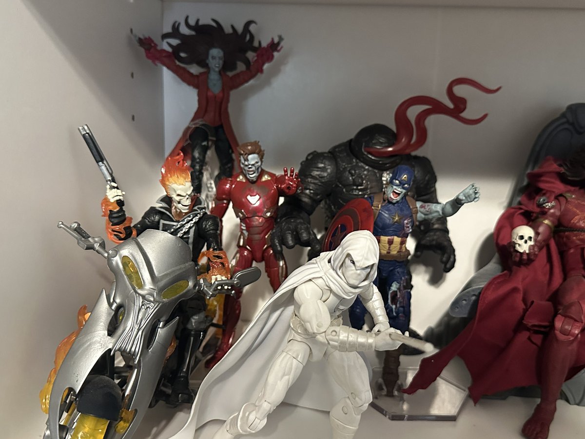 Nandough214's tweet photo. Strange Tales case is en route,then I’ll finish my “Halloween decorations’ https://t.co/o2EKmGJPRm