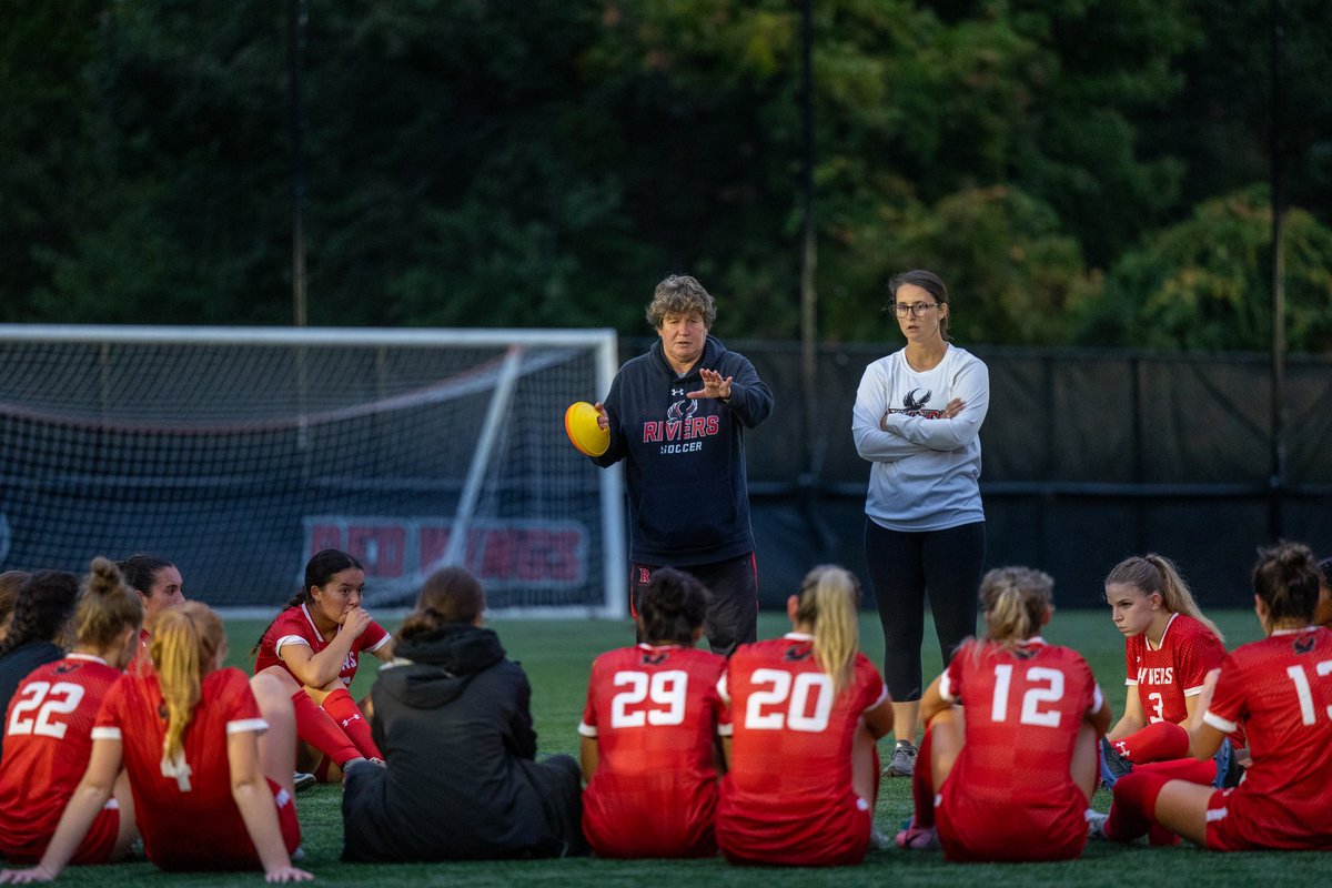 📸 Scenes from last week’s girls soccer Friday Night Lights game! The Rivers community came out in full force to support our Red Wings.

FNL resumes tomorrow night as boys soccer hosts Governor’s at 6pm🚨
