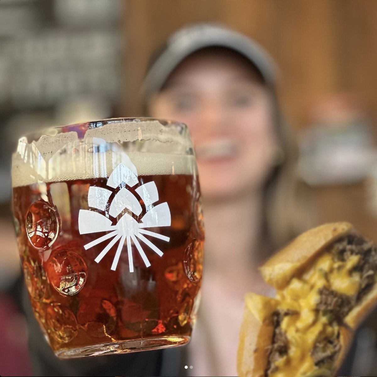 Tat's Truck Thursday Double Trouble: 

SLU: 11am-2pm, Amazon, 311 Terry Ave N
Cap Hill: 5pm-9pm, @stoupbrewing_capitolhill 5pm – 9pm, 1158 Broadway