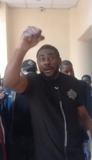 Joe_bestcrestus's tweet photo. My name is Bristol Isaac and today I will be in court to file for my bail application.
I am being held by the government of Nigeria against my will.

Free bristol isaac 
He is not the problem of Nigeria 
He is not a criminal https://t.co/txBfyjRjIy