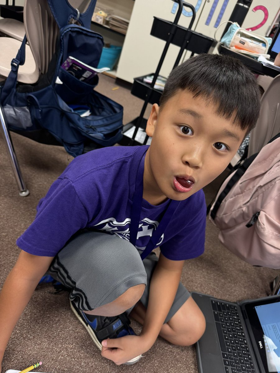JPelatzky's tweet photo. Catching these @MJEFifthGrade jags making healthy choices during snack time! @Physedmanrising @MJEjags 🧡 💜 #CatchWeek https://t.co/opYdl7RPSs