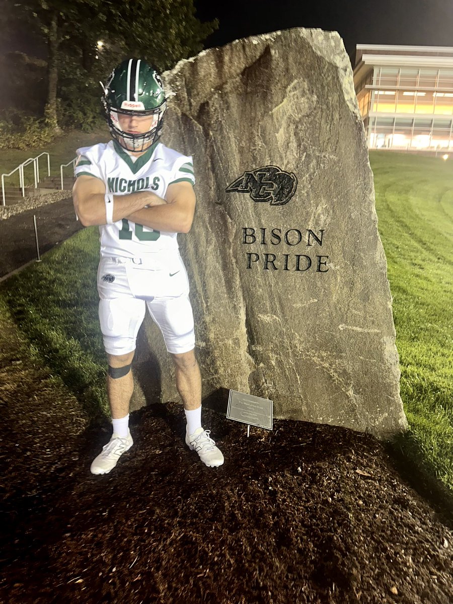 NicholsBisonFB's tweet photo. GAMEDAY THREADS! 📸🦬
#FULLTHROTTLE https://t.co/8tSYIXY5Vo