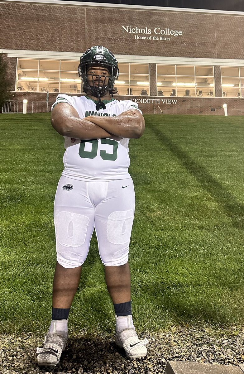 NicholsBisonFB's tweet photo. GAMEDAY THREADS! 📸🦬
#FULLTHROTTLE https://t.co/8tSYIXY5Vo