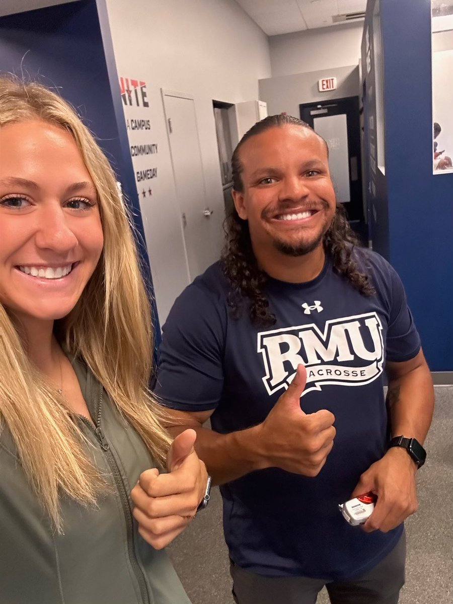 This #ThankfulThursday s/o goes to Darrell Woodard, one our awesome ATs.

He has stepped up in so many ways to help us be healthy and he truly radiates positivity in everything he does.

His love, energy and sacrifices do not go unnoticed. We appreciate him so much! ❤️