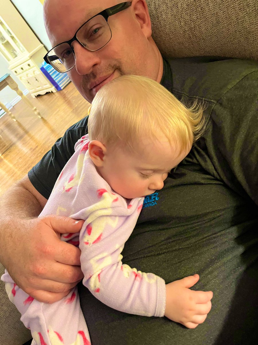 samboone_85's tweet photo. Somehow she thought she could carry off a 6oz night cap ππ€ #birthday #babyisla https://t.co/rMfXqlKSDX