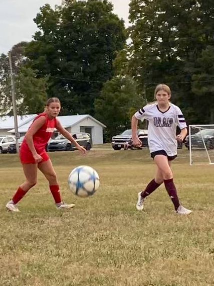 Generals4Soccer's tweet photo. ✨8th Grade Spotlight ✨

Emma Emmert
Center Midfielder
10 yrs of soccer
Basketball https://t.co/kHqRj9PLKe