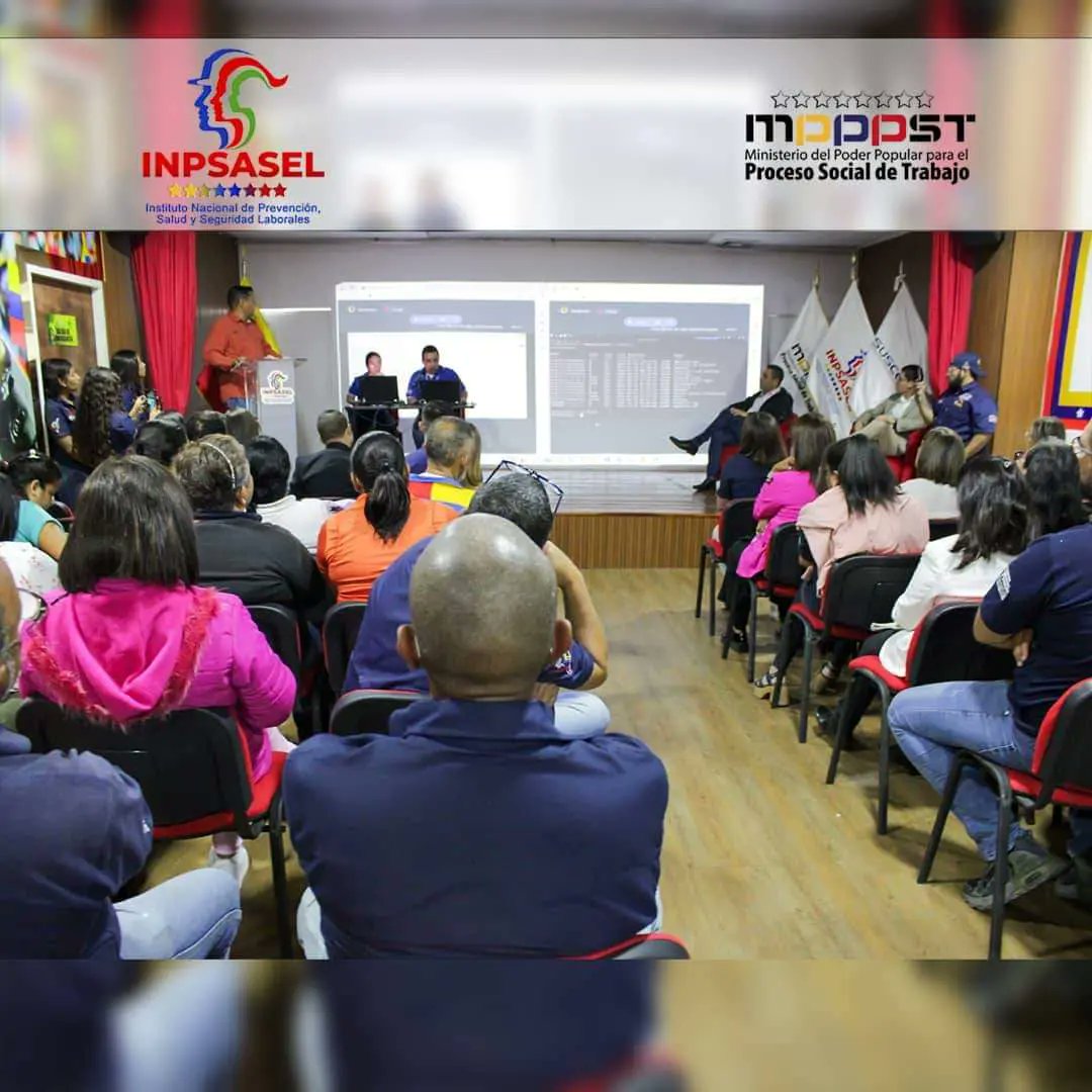 InpsaselMDEA's tweet photo. #EnFotos•| Bajo las orientaciones del Ministro del Poder Popular para el Proceso Social de Trabajo Eduardo Piñate, el presidente de Inpsasel Rusbel Rondón realizó la instalación del Foro: La Ciberguerra Contra Venezuela: Efectos en la Salud y Seguridad en la Clase Trabajadora. https://t.co/ScuqsO9Rb1
