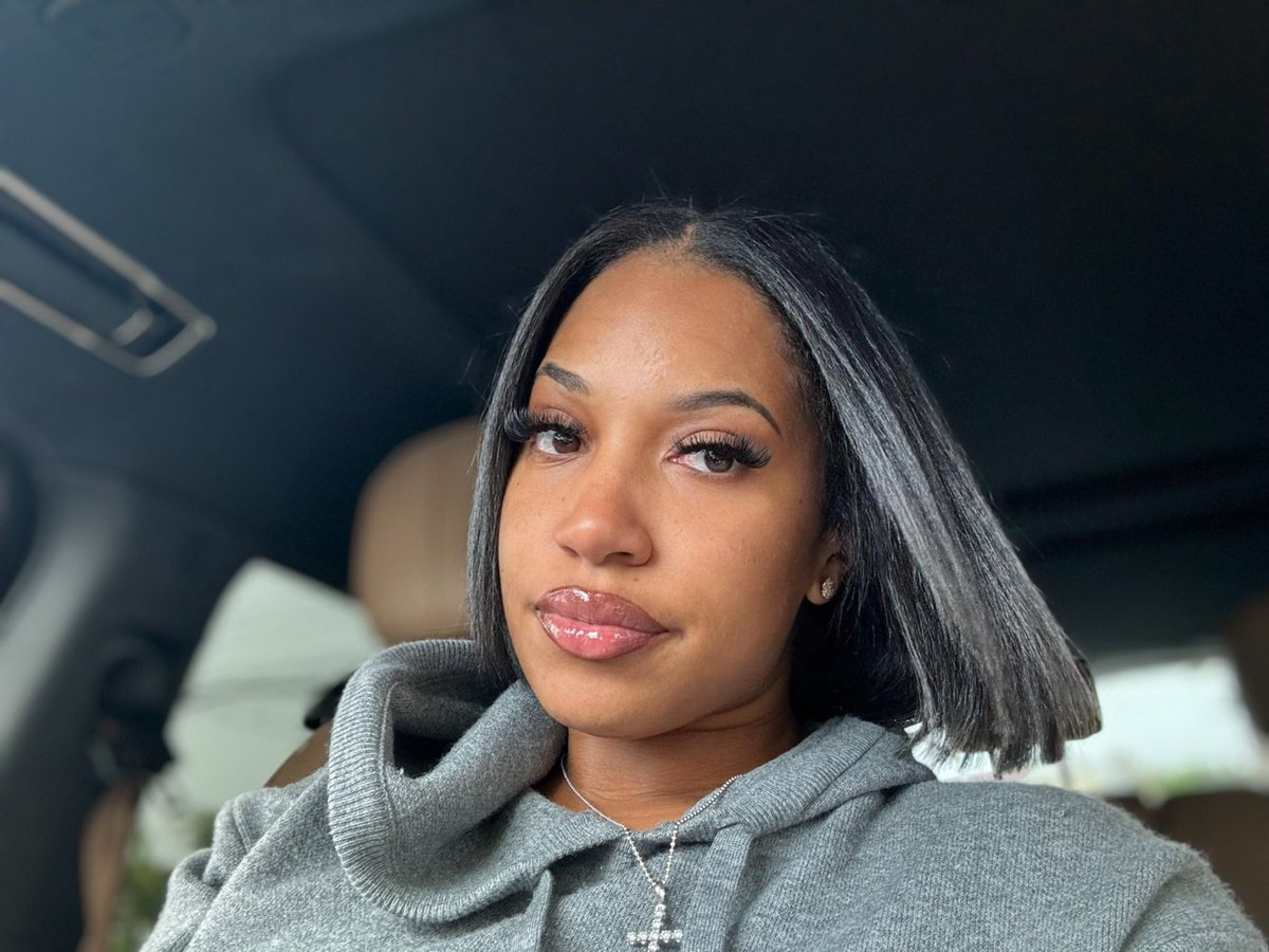 numeroun0_'s tweet photo. cut my hair today. 💇🏽‍♀️ https://t.co/QJxA5T3B72