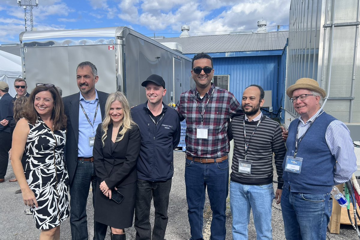 Four DRobotics tweet media
