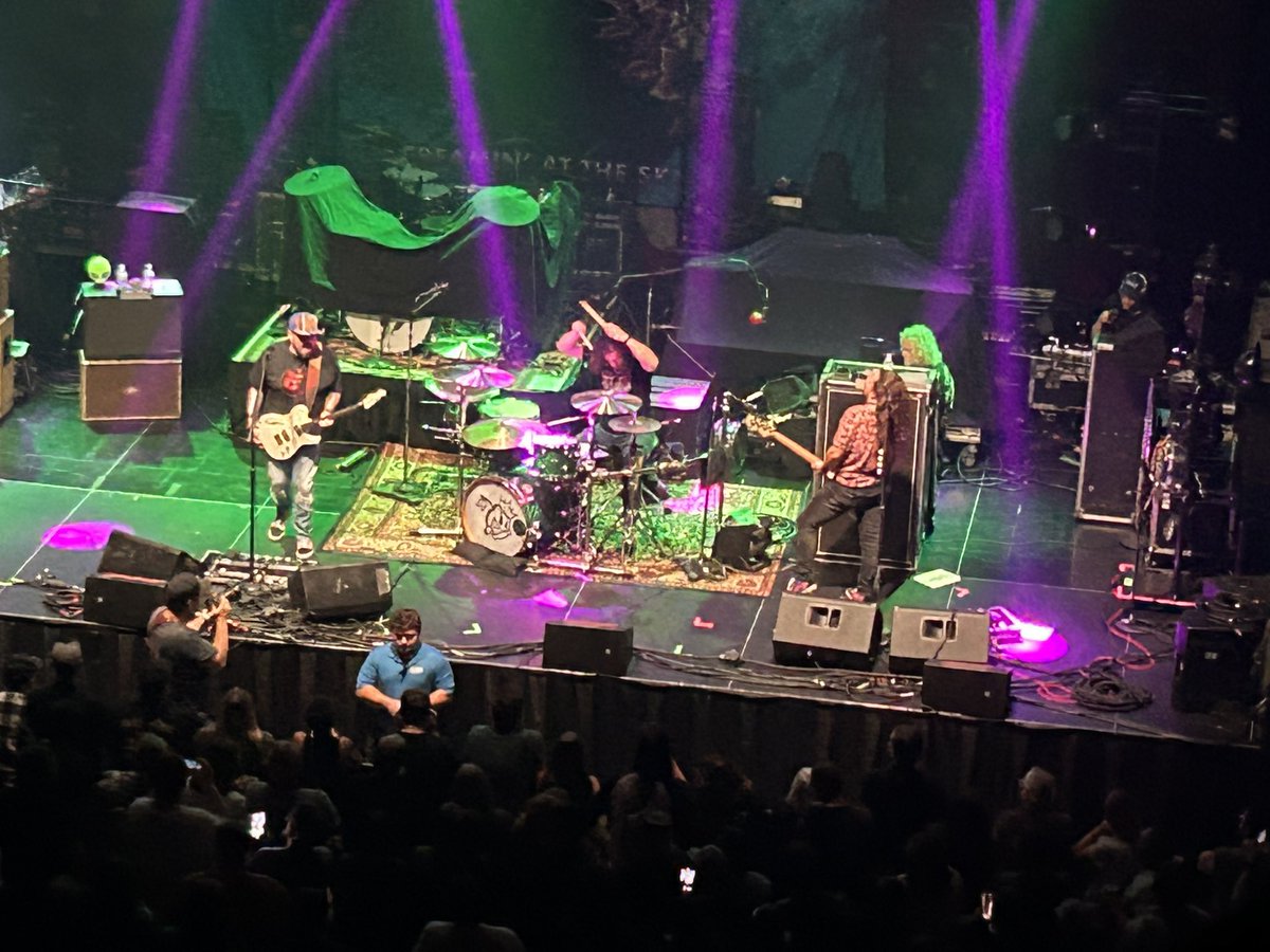 <a href="/BlkStoneCherry/">Black Stone Cherry</a> Jon Fred is a pimp. That’s the tweet. Thanks for rocking!