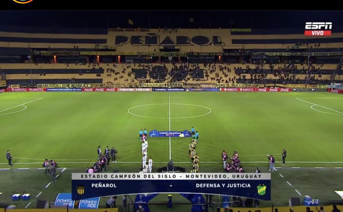 Patoprietista's tweet photo. Lo de volvió es cierto, por que en las malas dejaron morir a su club, no tendrán gloria… https://t.co/KKYyRmal6v