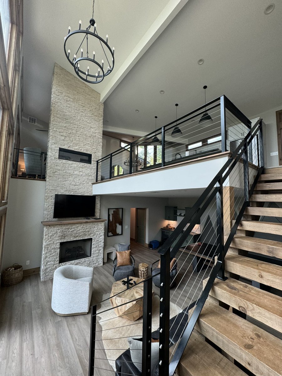 jordnelise's tweet image. The cutest retreat