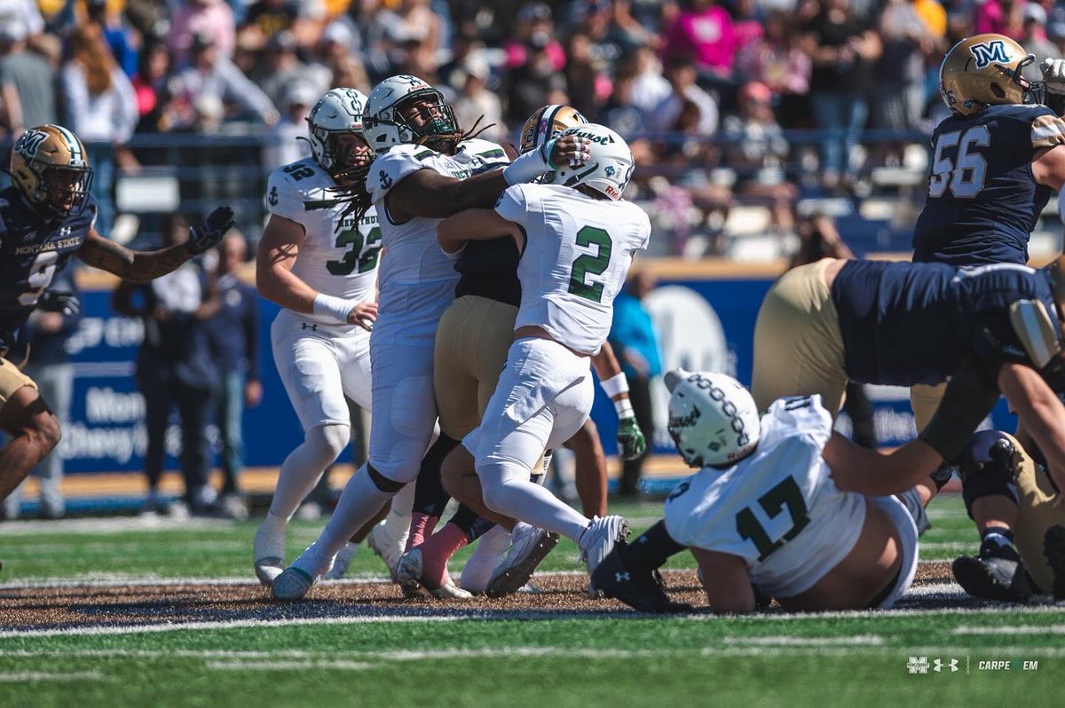 kalleighburke's tweet image. Trench Fam🤞🏼

Great time on the road from our nations capital to the Rockies, time to show out for the home crowd on Saturday⚓️☘️#JuiceBoyz #CarpeD1em