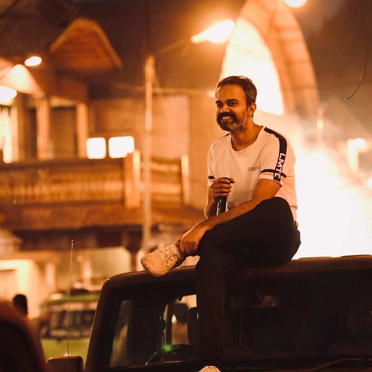 srinivas81256's tweet photo. 🤷‍♂️🤷‍♂️🤷‍♂️🤷‍♂️🔥🔥🔥.                                                   

The biggest culprit who changed the 21st century Indian cinema viewers #brains and nervous system. 

After his landmarks No high tense scenes at that limits . 
#DEVARA 

#PrashanthNeel #KGF2 #Salaar https://t.co/NKTUWE6qkx