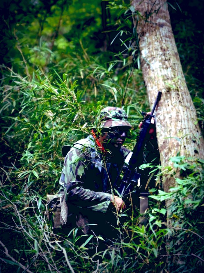 Ens_BEARS_SEAL2's tweet photo. アホカリに引き続きMedicと分隊長の護衛を担当
昔からの相棒のユニットを組んだ珠玉のHYDRA MATIC M16A1の遠距離射撃で分隊を援護
1911さんから購入した実生地ハットとBXさんにオーダーしたパステルリーフは
迷彩効果抜群でした👀✨
Photo by 谷山カメラマン様📸✨
#LDNN
#REDVIPER
#ベトベトマニア https://t.co/X37Y3hrLFj