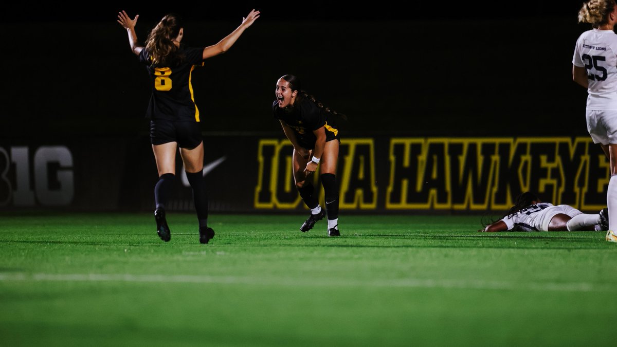 HawkeyeSoccer's tweet photo. Hawks on 🔝 

No. 18 Iowa 2, No. 15 PSU 1

Maya Hansen x #Hawkeyes https://t.co/re7WRGABgr