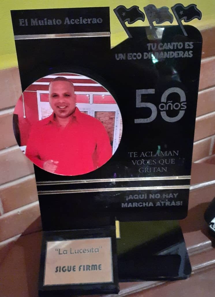 Hasta la semana de la Cultura del municipio Playa y su evento HONRAR HONRA,  llegó el Secretariado de la CTC a reconocer la labor de Arnaldo Rodríguez como músico y miembro del Consejo Nacional de la Organización. #PorCubaJuntosCreamos