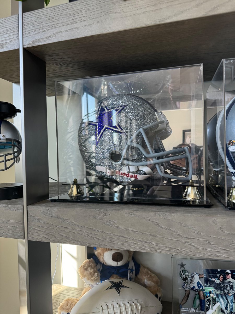 AssiaWolford's tweet photo. @ExtraPosty @PostMalone @dallascowboys @NFL Yes sir! https://t.co/gNVl9ZgAeL