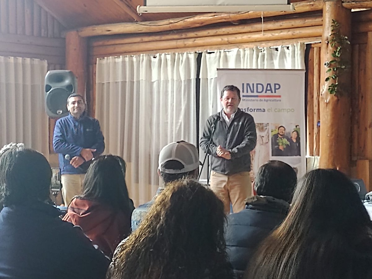 RavilesR's tweet photo. Nueva jornada de capacitación, trabajo colaborativo @iniachile e @INDAP_Chile, en Cañete. Seminario "Avanzando hacia una agricultura sostenible en la Provincia de Arauco". Transferencia tecnológica y extensión agropecuaria para productores de Provincia de Arauco. @INIAQuilamapu https://t.co/OM2OQHUZZR