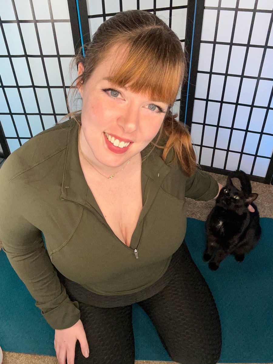 charleymooo's tweet photo. posting the RP late again this week, may not do another main channel vid until next Tuesday but will have to see how things go with this storm! Stay safe ya’ll (cat crashing my little photoshoot for tax) https://t.co/7cxzT3Vnw1