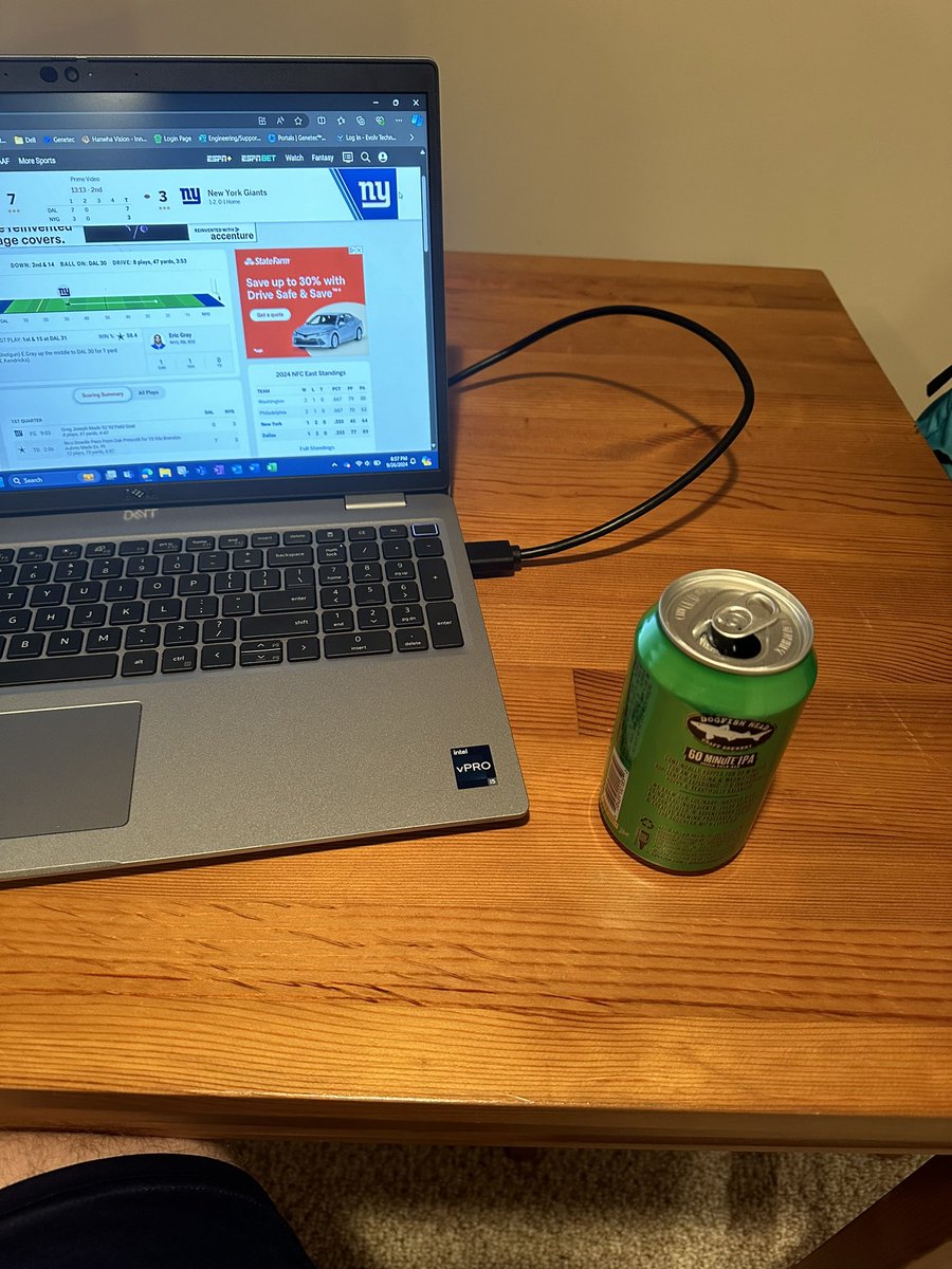 GoingBackPod's tweet image. Back at it! Be on the lookout for a new episode this weekend

@dogfishbeer #DrinkLocal #SportsPodcast