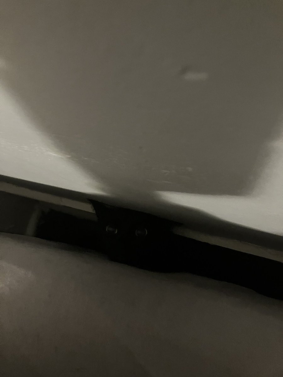 samohkt's tweet photo. there is a monster under my bed and i know it will attack https://t.co/fLVA3ybzgD