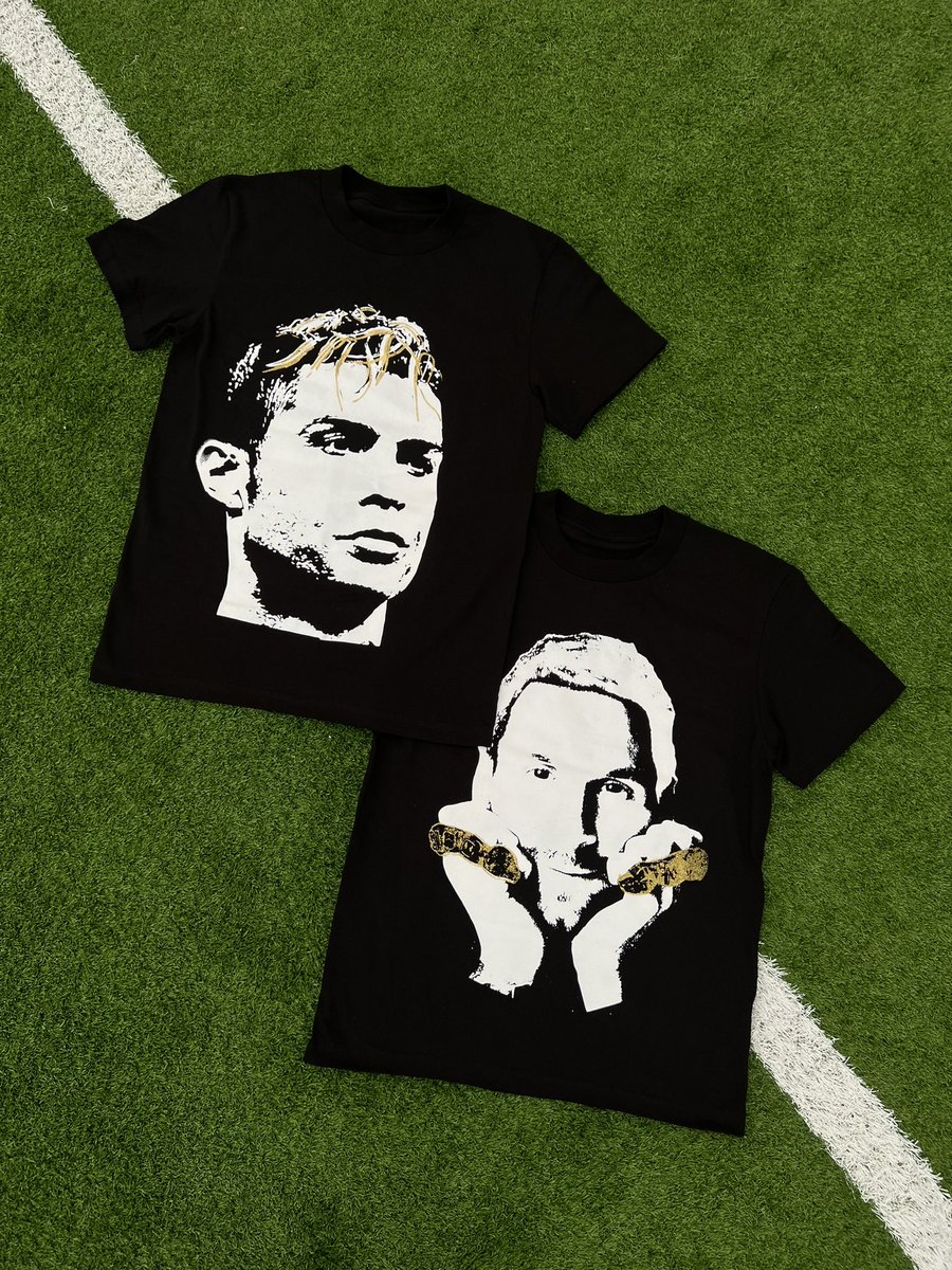 bleacherworld's tweet photo. CHOOSE YOUR PLAYER 
RONALDO VS MESSI
DROP LIVE 

https://t.co/ex1qNR89cT

certified supporter only. https://t.co/2CuSrbrWhS