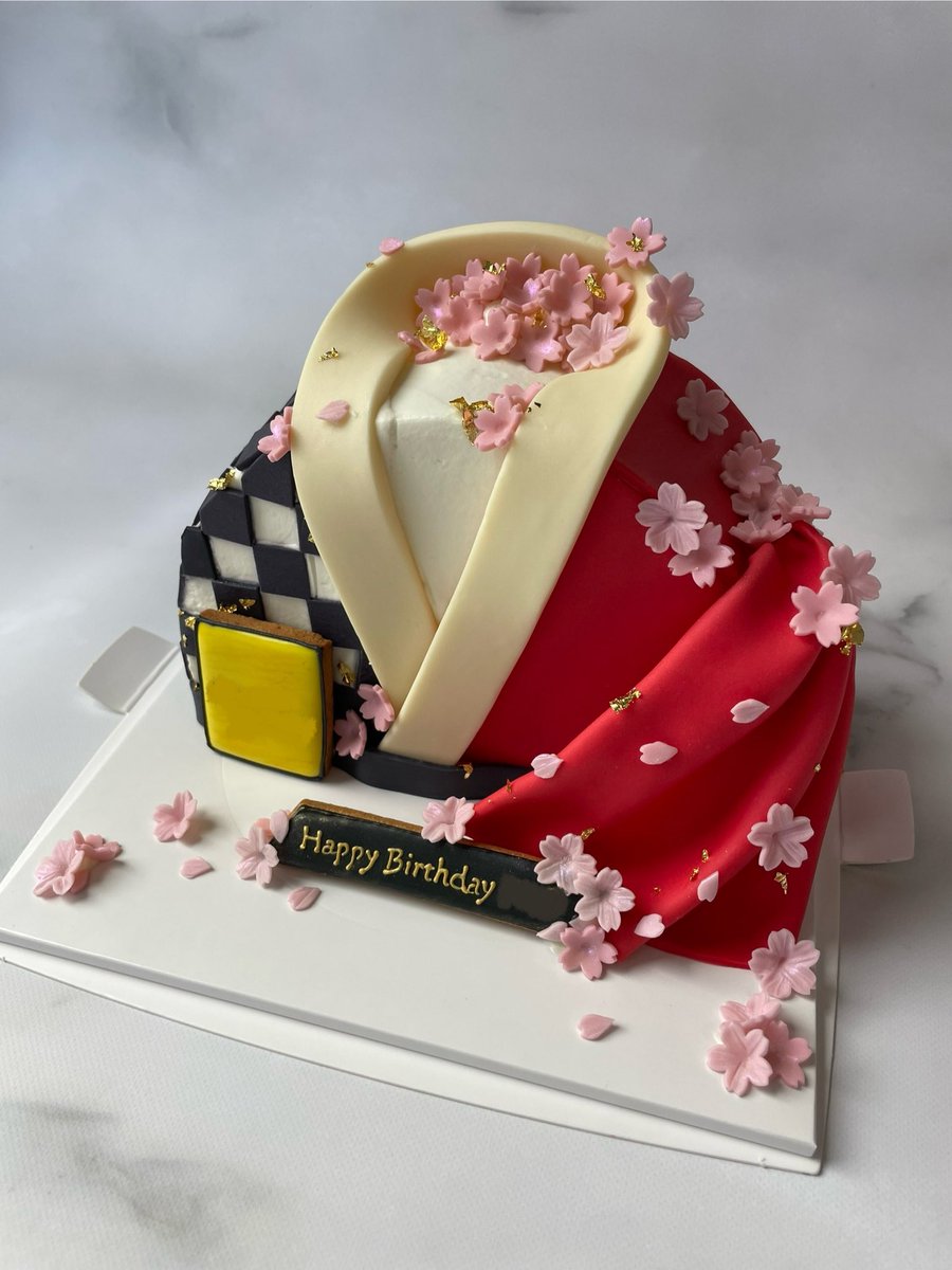 atelier__yu's tweet photo. オーダーケーキ👘🌸

#tailormadecake https://t.co/7t5qbl6VGl