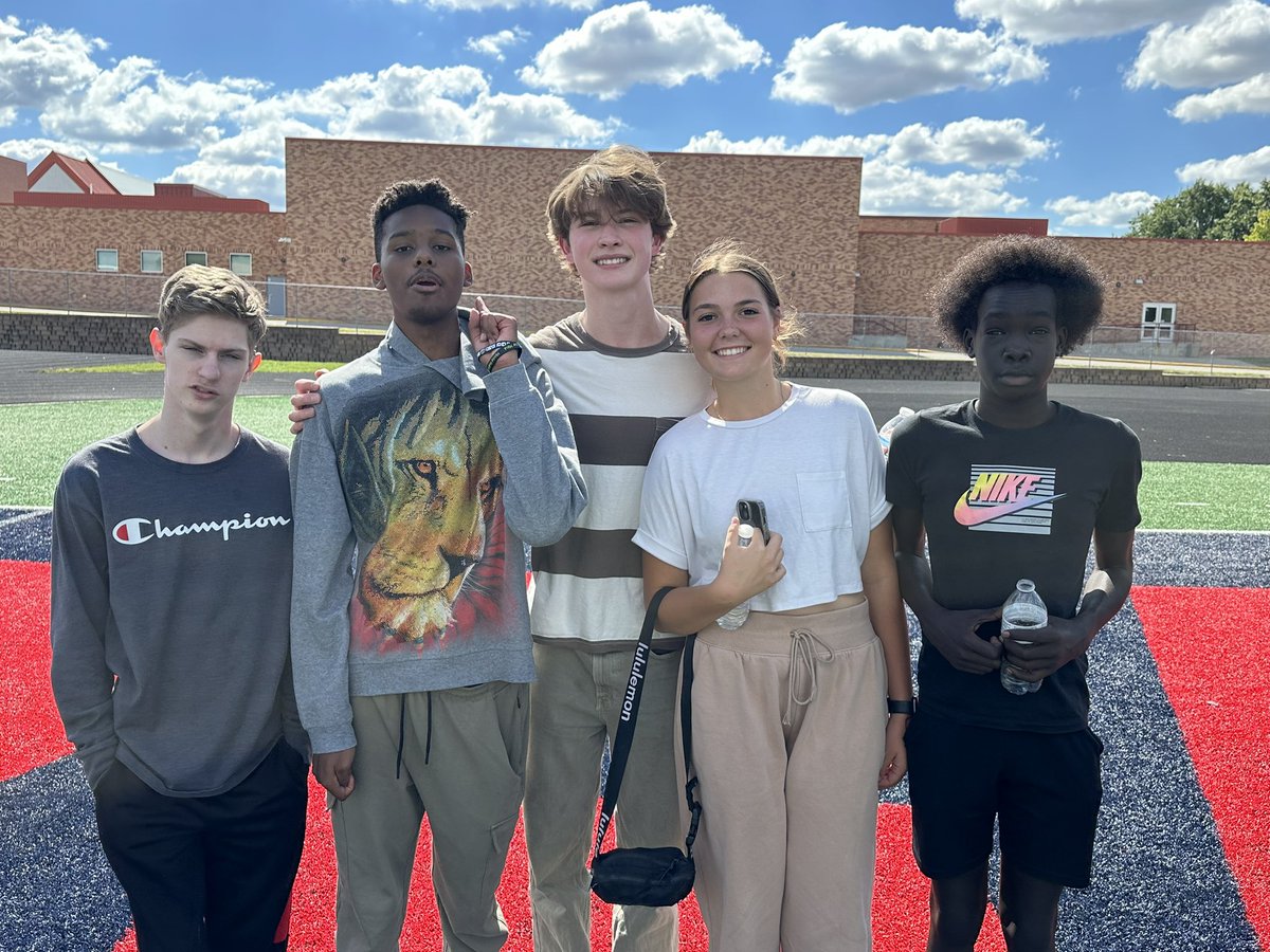 olatheeastIPS's tweet image. Thanks Olathe North IPS for a fun BBQ
#buildingfriendships #inclusionmatters