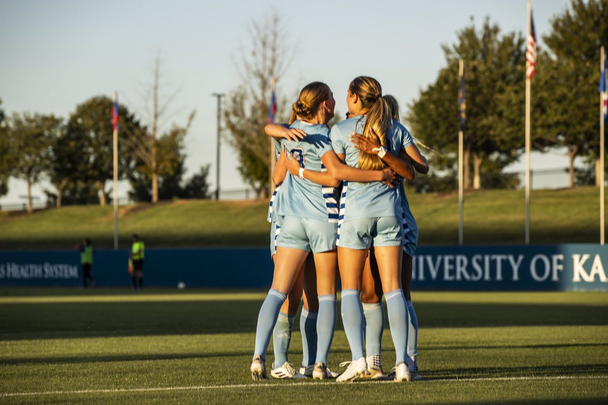 Good Knight and Rock Chalk 😴

<a href="/KUWSoccer/">Kansas Soccer</a> took down UCF, 4-0! 

#RockChalk