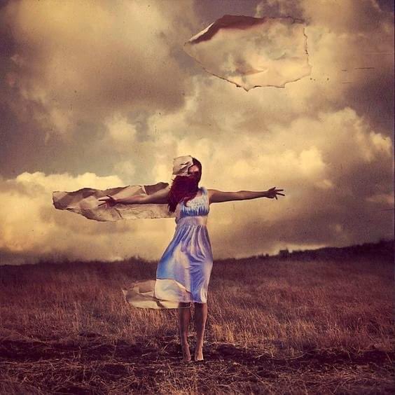 khaliunn1's tweet photo. Зүгээр л инээмсэглэ 🍀
Хичнээн хэцүү байсан ч инээмсэглэ 🍀 https://t.co/htlYx95aVF