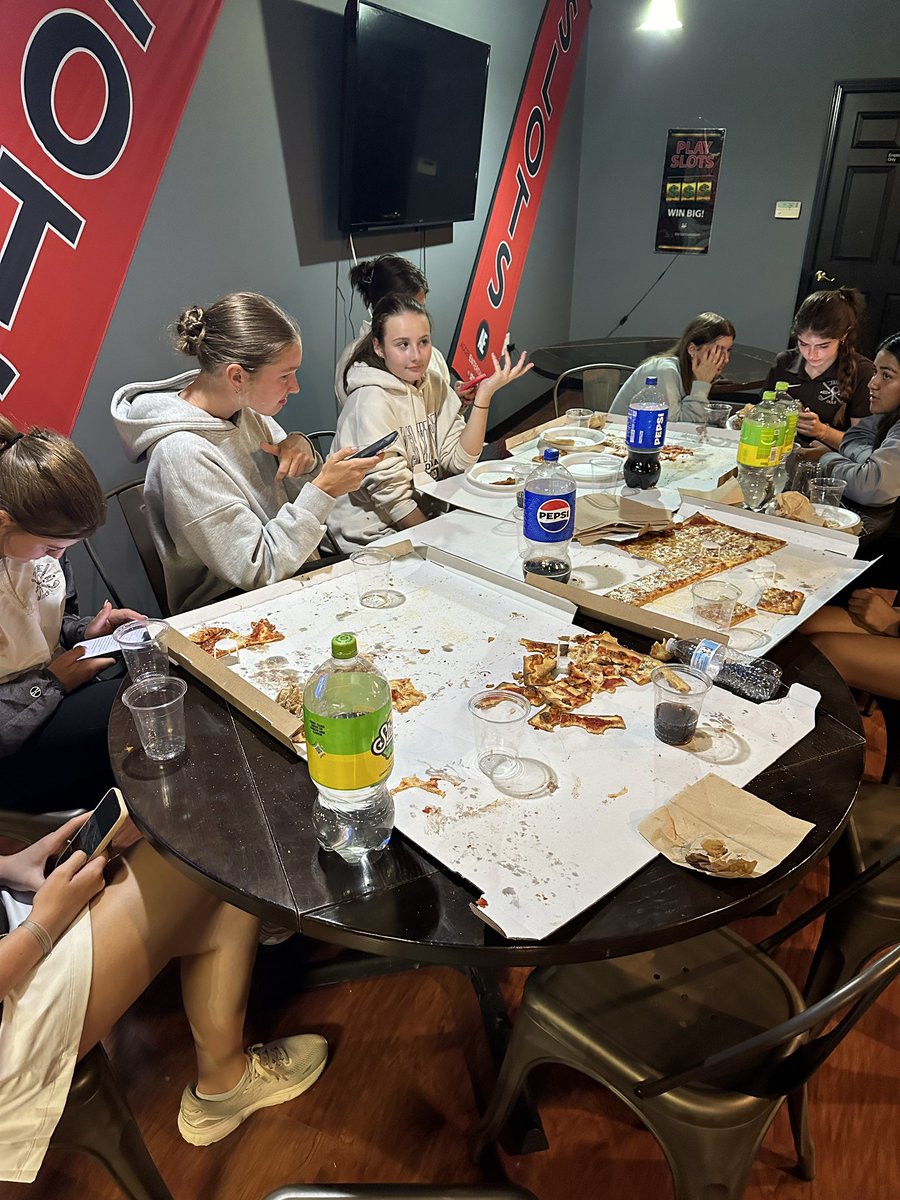 Very proud of our 2024 FVC JV Tournament Champions!!! Celebrated with team pizza to end the JV season. Congrats to Reese Koffski who shot a 49 and placed 2nd overall! Along with Reese, congrats to Alison Malone and Sofia Lindgren for being All Conference