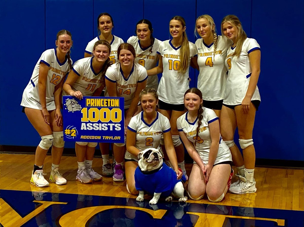 Congratulations to our junior setter <a href="/addison_taylor6/">Addison Taylor</a> on reaching her 1,000th career assist!!! We are so proud of you! 💙🏐💛