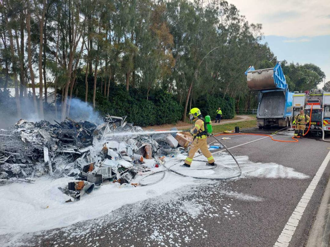 Regrettably another day another #WARR fire… this is exactly why the waste and resource recovery industry desperately needs the embedded #battery #collection points announced by the NSW Government yesterday and needed in all states and territories across Australia now! #wmrr