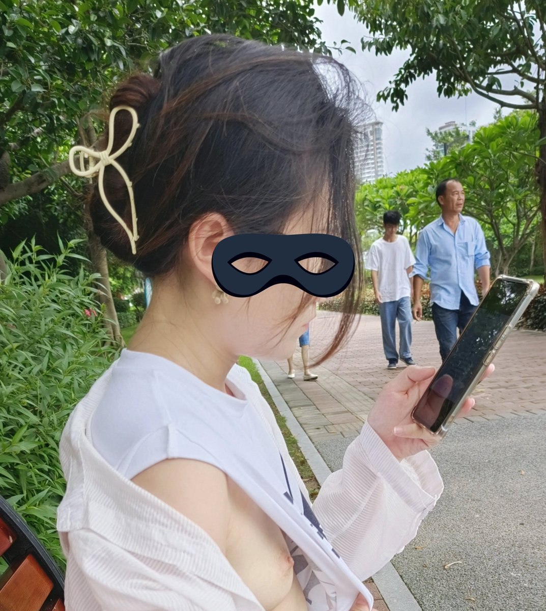 早起的鸟儿有虫吃，机会往往掌握在早起的人手里，快起床 https://t.co/vL2dabuzvv