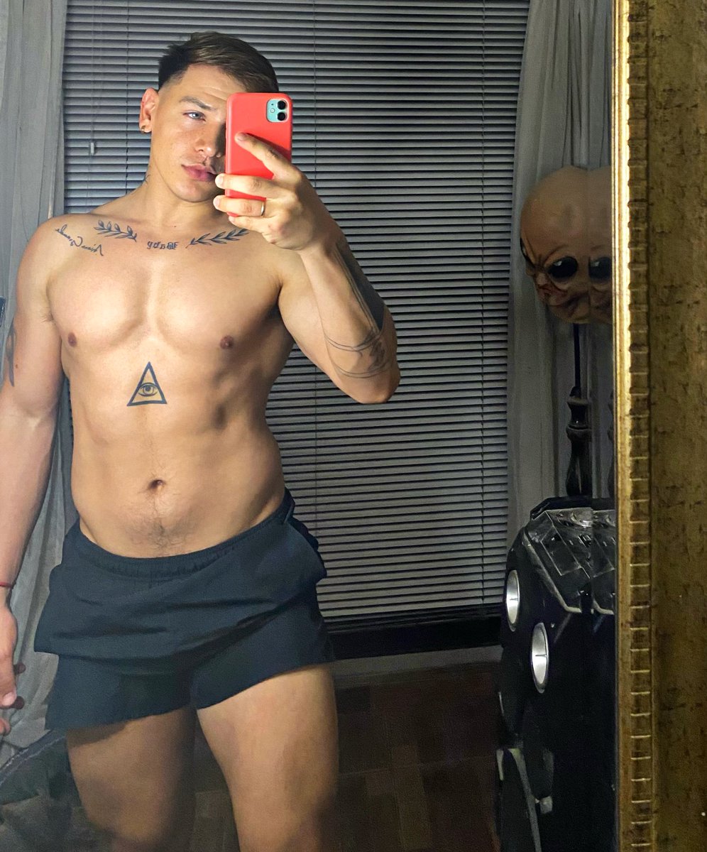 Benjaminezeq's tweet photo. Instagram / twitter ❤️‍🔥🥵

Y en only peor🤭 https://t.co/IOEuxrznMW https://t.co/EdGFSWYfNv