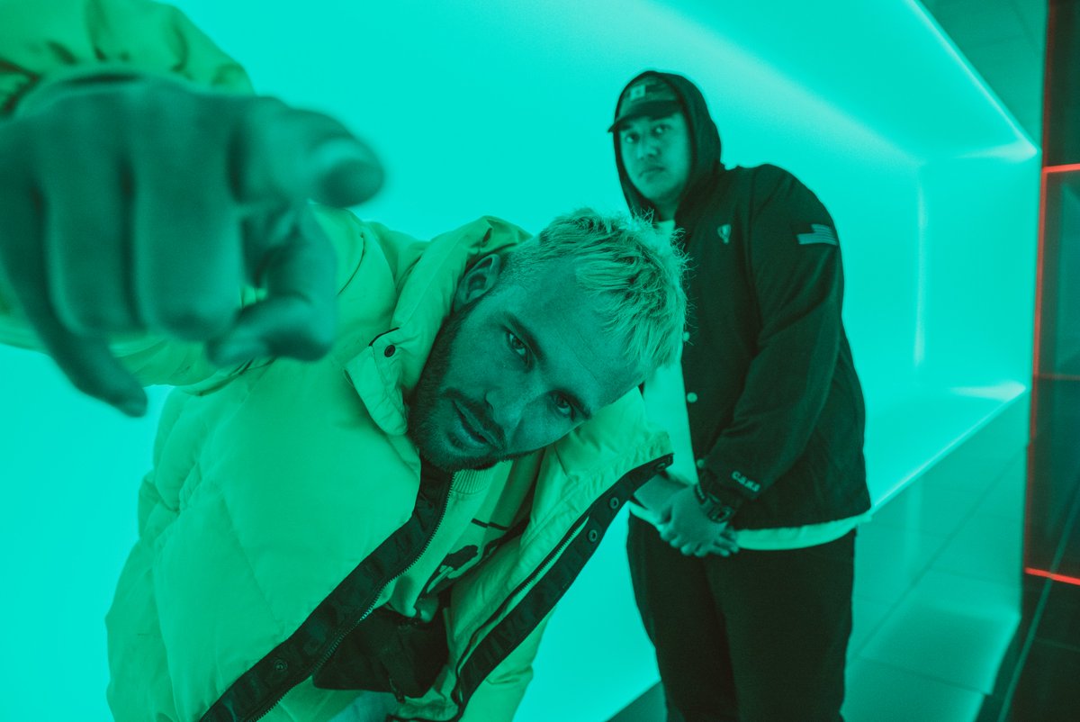 new tunee 'SKYLINE' with <a href="/WhatSoNot/">WHAT SO NOT</a> &amp; lucylucy is outtt noww!!

full circle moment getting to make a tune with someone who has been one of the biggest influences for me musically. a legend and a goat ! 

'SKYLINE' out nowww on @sablevalley 🖤