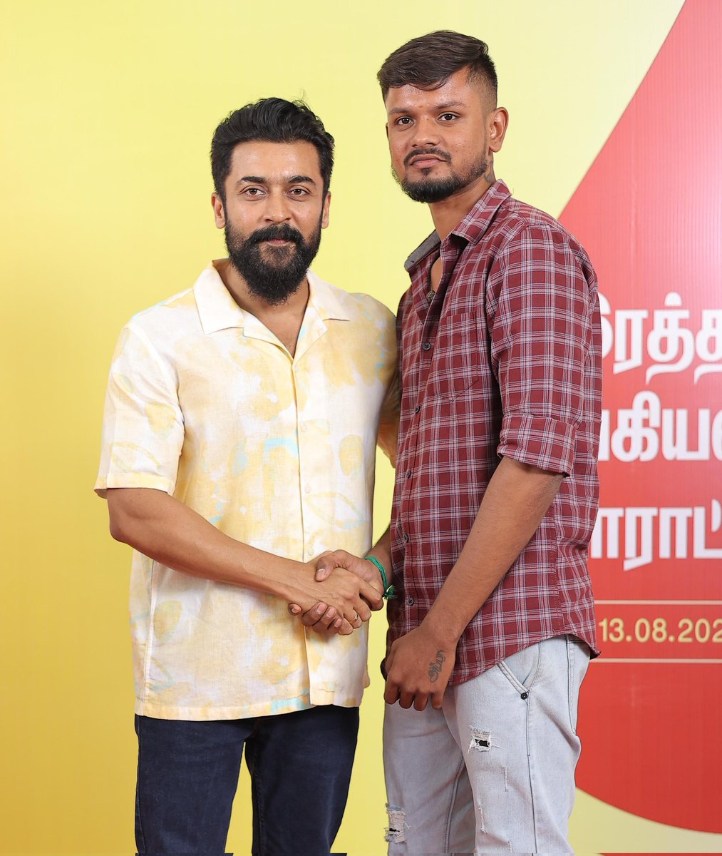 trichy_suriyafc's tweet image. • இன்று பிறந்தநாள் காணும் எனது அண்ணனும், திருச்சி தெற்கு மாவட்ட இளைஞரணி தலைமை சூர்யா நற்பணி இயக்கப் பொறுப்பாளருமான &quot;காட்டூர் S.பிரகாஷ்&quot; @Suriya23prakash அவர்களுக்கு இனிய பிறந்தநாள் நல்வாழ்த்துக்கள் அண்ணா!! ❤️🫂

#TrichySFC #Kanguva #Suriya44 #Suriya