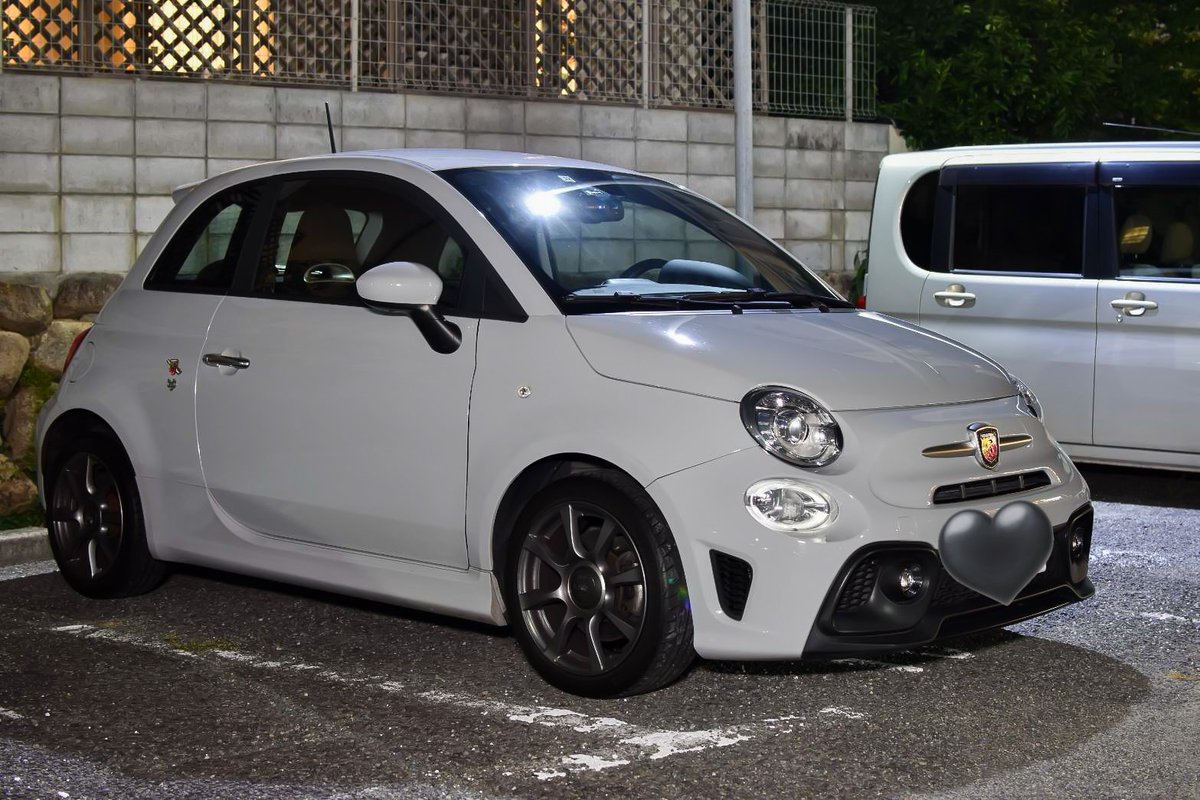 固定用

名前：しあら
性別：♀︎
年齢：21
愛車：YZF-R25 / ABARTH595
住み：兵庫
一言：誘われ待ちの平日ライダー

 #バイク乗りとして軽く自己紹介
 #バイク乗りと繋がりたい 
 #r25乗りと繋がりたい