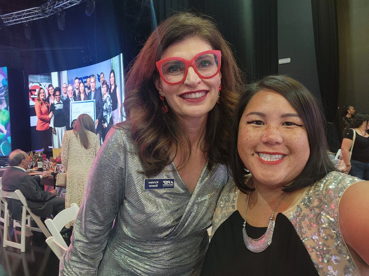 EricaMosca14's tweet photo. Two great nonprofit events in #HomeMeansNV the past 2 days! Congratulations @ThePEFtoday on a very successful Hispanic &amp; Latino Legacy Dinner-- congrats to all the honorees-- and @opportunity180 on an informative &amp; inspirational North Star Summit. #NVEd #Community #NVLeg https://t.co/80dvkLHJRH