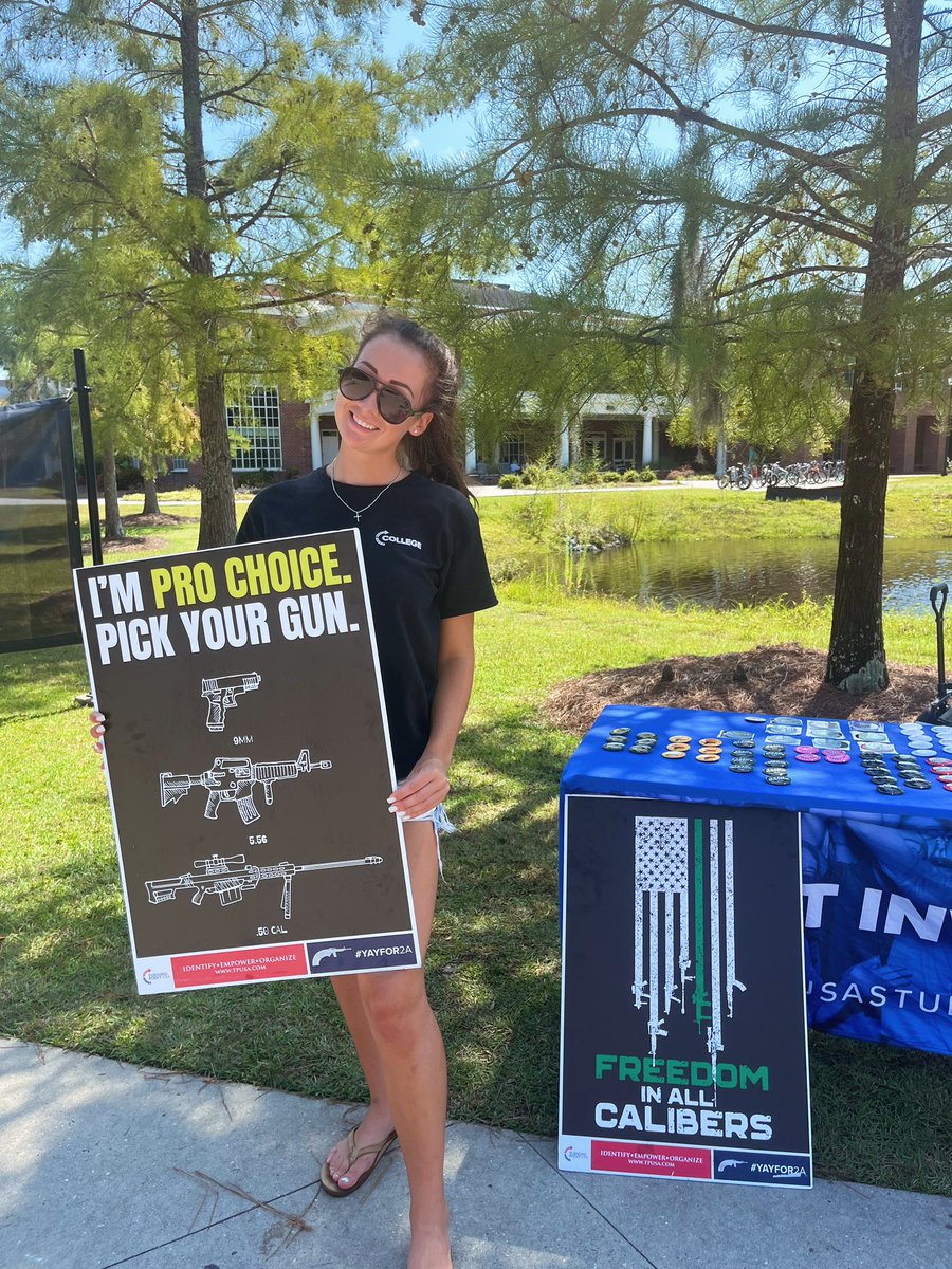 kelssmccormick's tweet photo. Happy #ArmedAndEducated week!! Friendly reminder to know & practice your #RightToBearArms 💥🇺🇸
Our @tpusastudents at UNCW and NC State are so excited to hit the range next month to promote 2A values ❤️💥 https://t.co/qNGAOr52pl